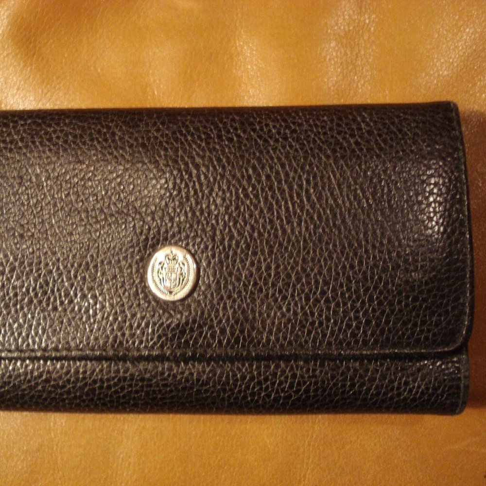 LC black leather wallet, very lightly used